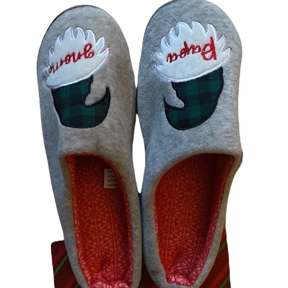 NEW mens papa gnome slippers - Picture 2 of 9